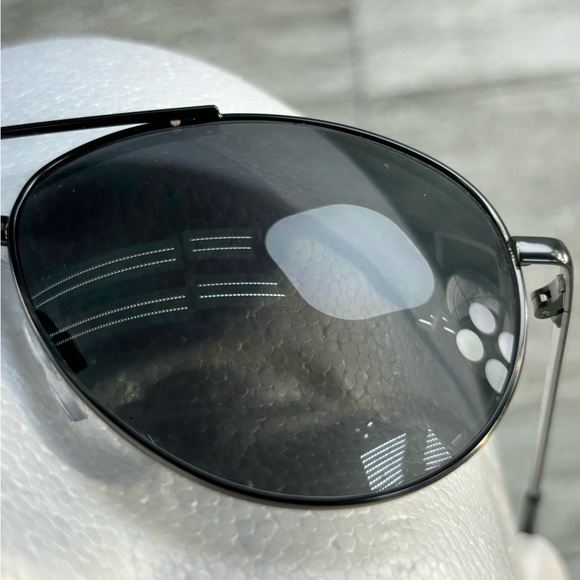 Governor FWG DG0822 Aviator Pilot Sunglasses Gunmetal Gray Smoke Lens - Picture 5 of 16